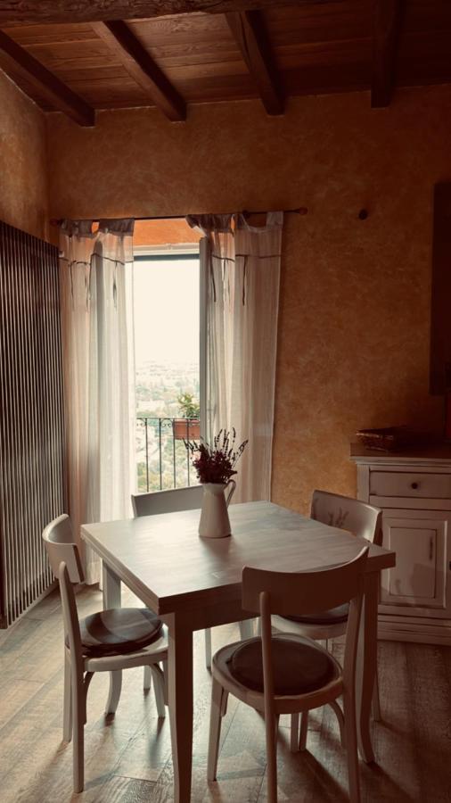 Casa Vacanze Le Tre Casette Амелия Экстерьер фото